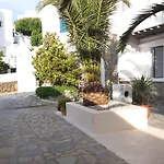 Manos 3* Mykonos Town