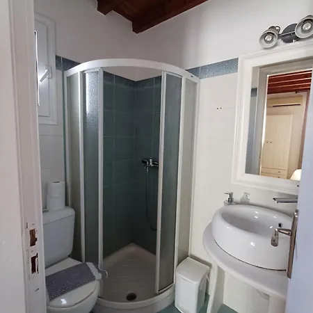 Aparthotel Manos Mykonos Town