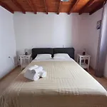Aparthotel Manos 3*