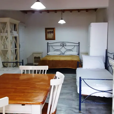 Manos Hotel apartamentowy 3*