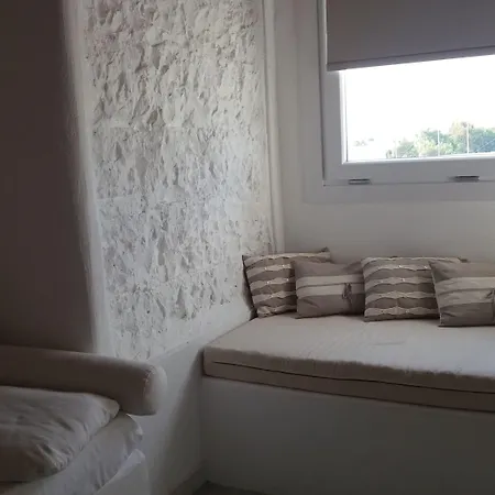 Manos 3* Mykonos Town