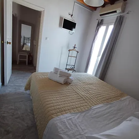 Manos Mykonos Town