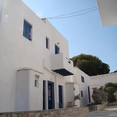 מלון דירות Manos Mykonos Town